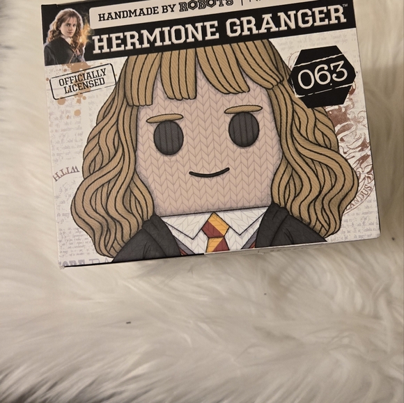 Hermione Granger Handmade by Robots Wizarding World Vinyl Figure 063 - Picture 2 of 4